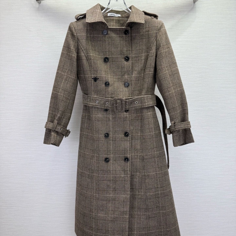 chr1st1an D10r outwear